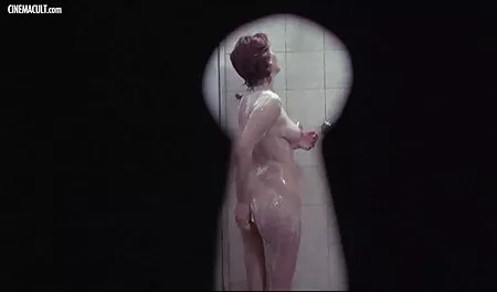 Dreieraktion während deutsche free sex videos des Unterrichts