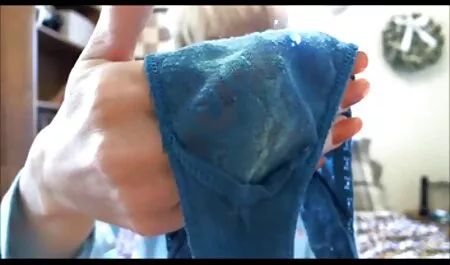 Sperma deutschsprachige sexvidios auf ihren süßen Latina-Wangen