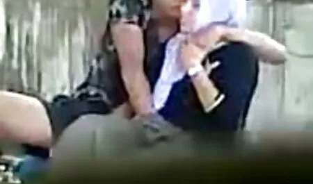 Jess deutsche amateur sexclips 'Schimpansenbacken haben mein Sperma überall hin gebracht