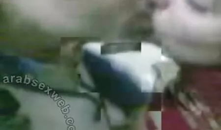 Die Biostunde ... - deutsche sexclips Nerdy BJ- Session