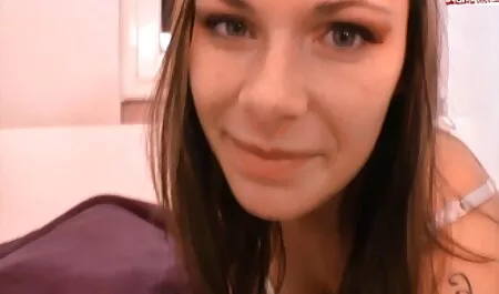 Blond deutsche sex videos hd nimmt schwarzen Schwanz