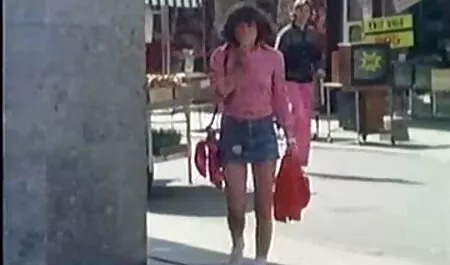 PYT schluckt ein wenig deutsche privat sex videos