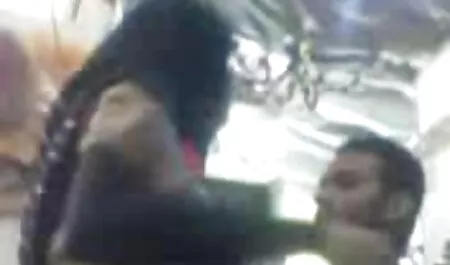 Justine deutschsprachige sexclips Dusche (Solo)